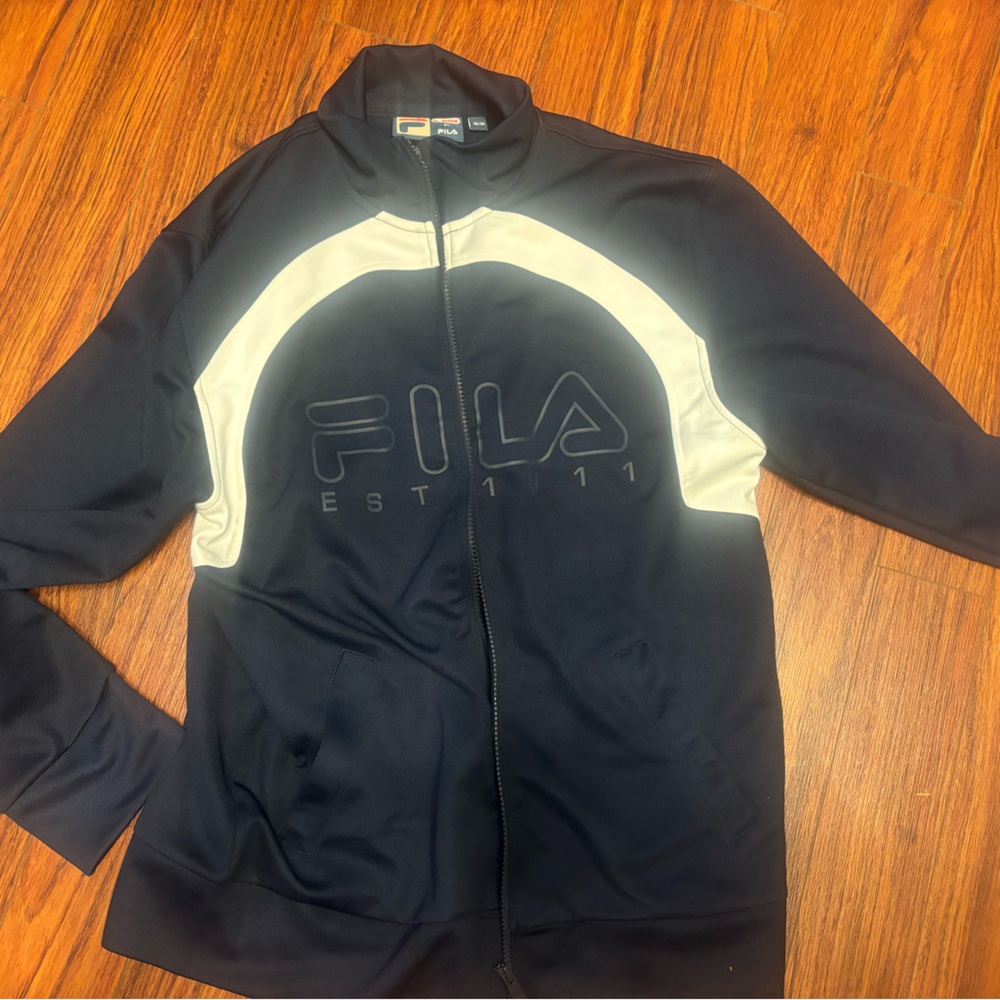 Men small fila jacket